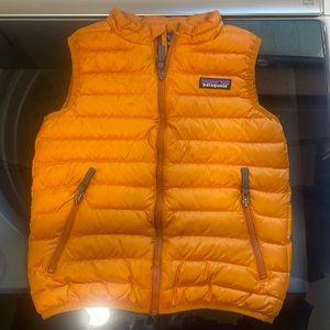 Patagonia down vest 5T